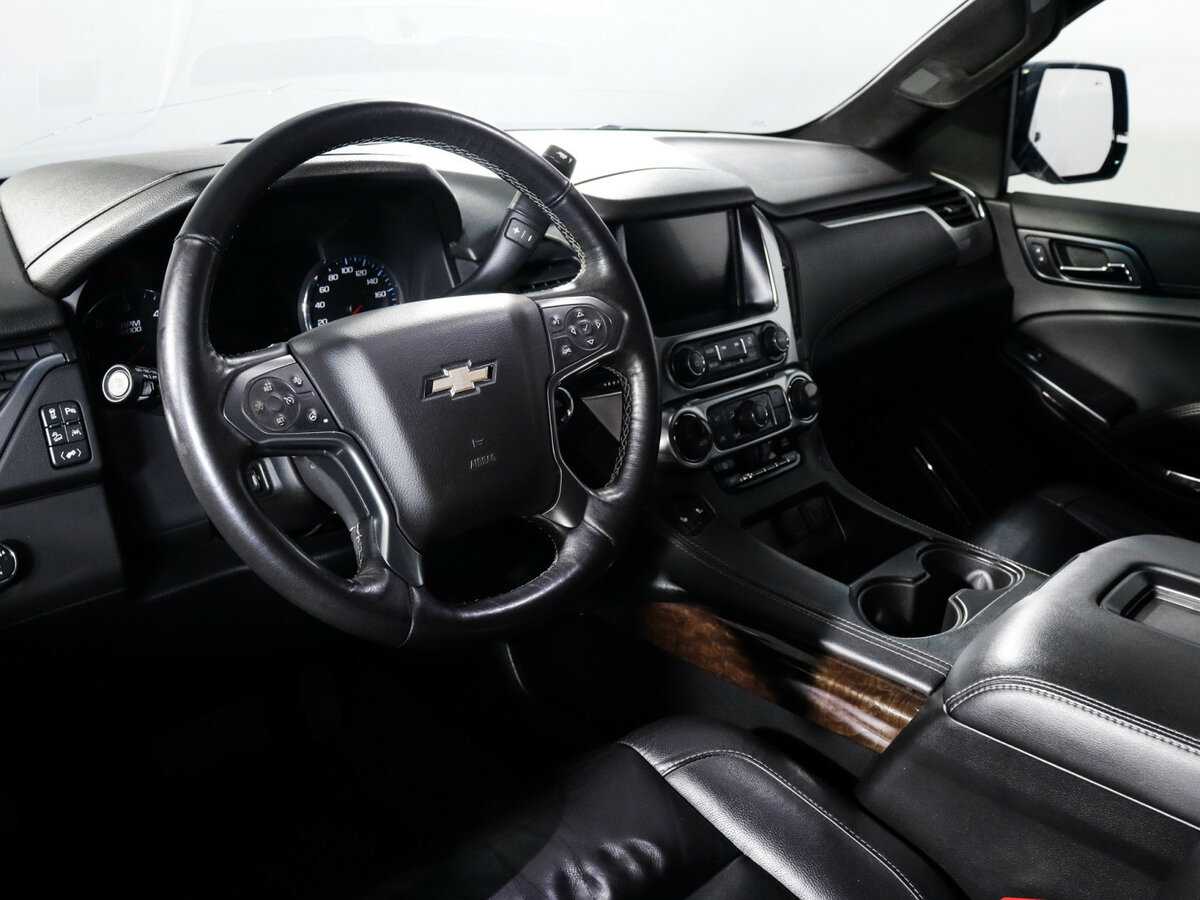 Купить Chevrolet Tahoe с пробегом. Фото: #10