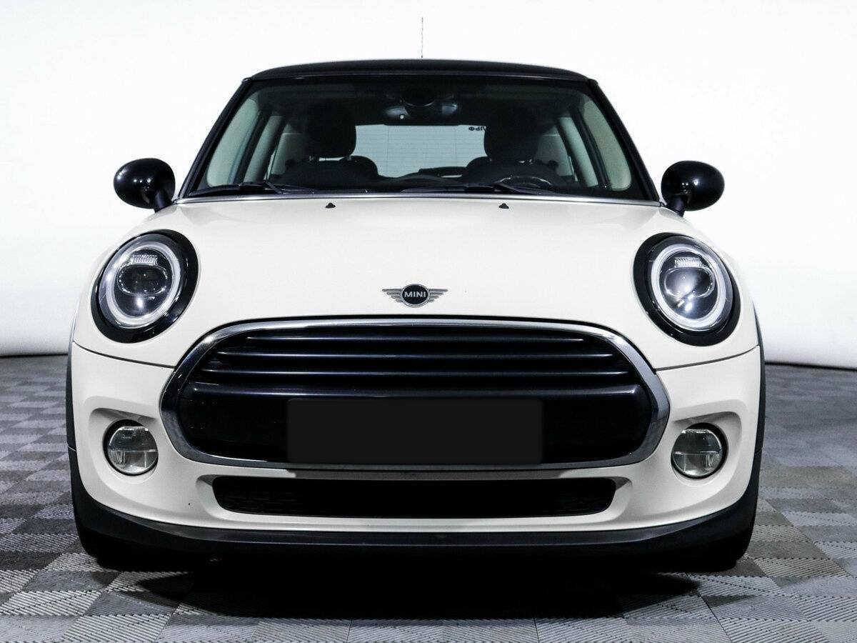 Купить Mini Hatch с пробегом. Фото: #1