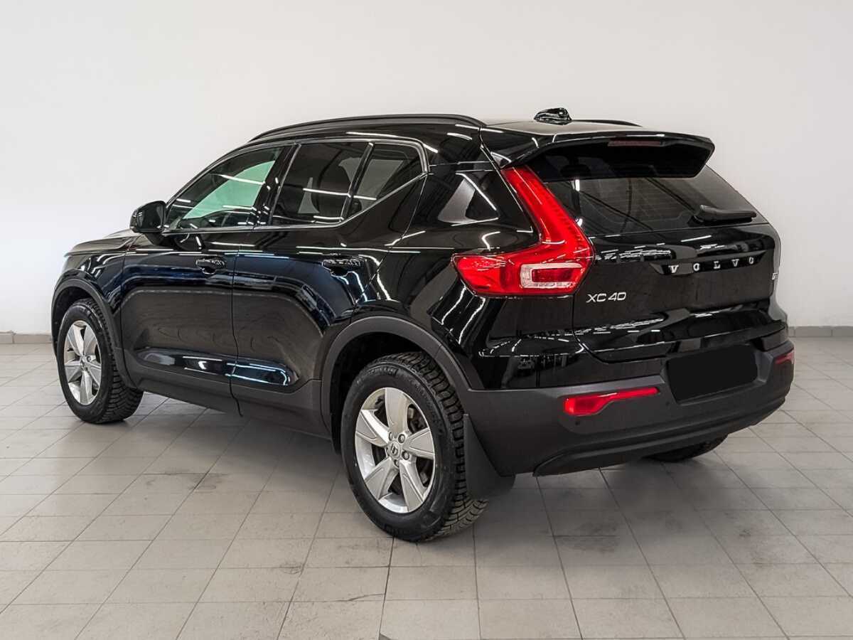 Купить Volvo XC40 с пробегом. Фото: #6