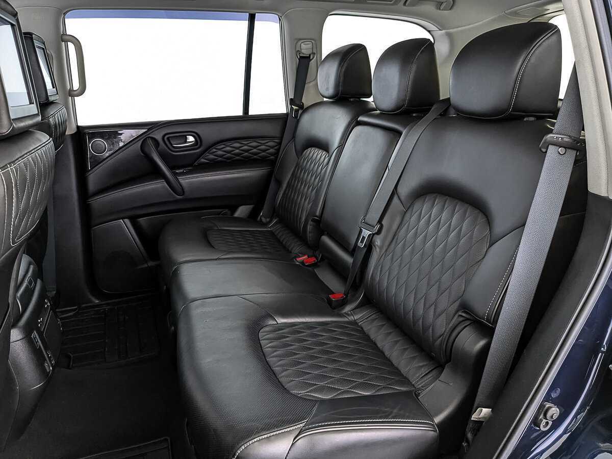 Купить Infiniti QX80 с пробегом. Фото: #17