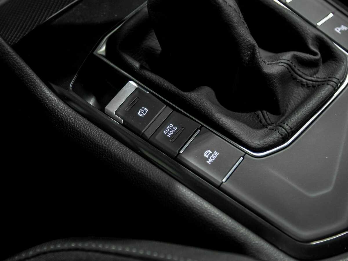 Купить Volkswagen Tiguan с пробегом. Фото: #10