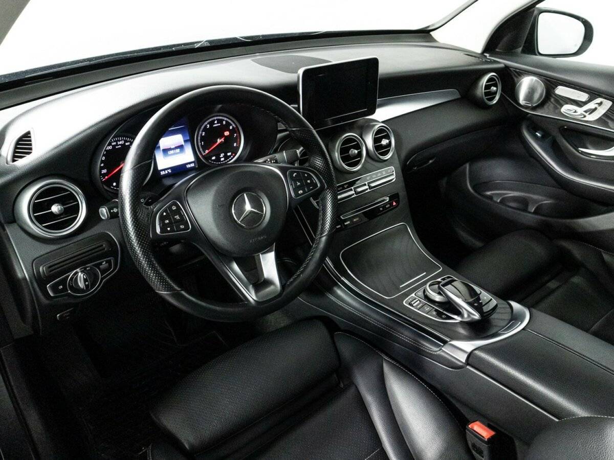 Купить Mercedes-Benz GLC с пробегом. Фото: #10