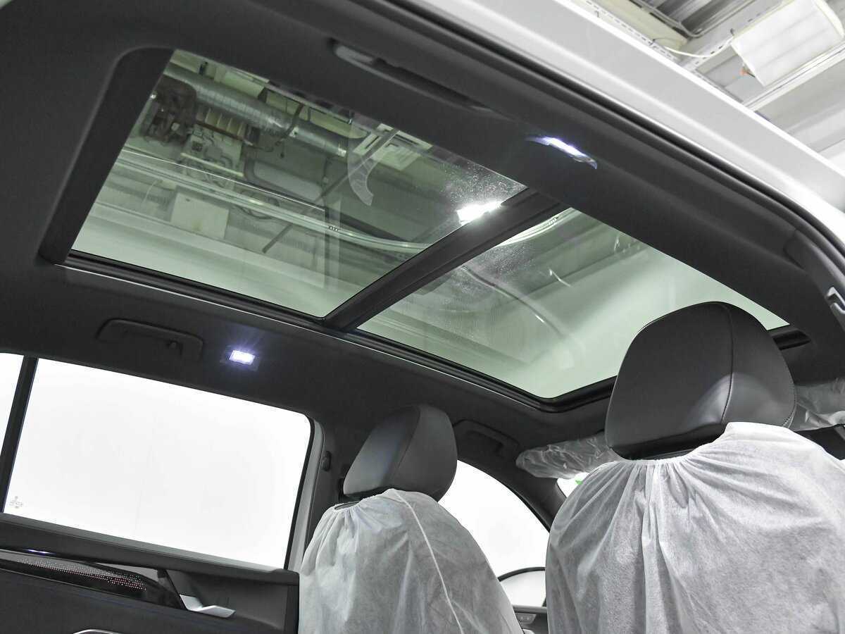Купить Volkswagen Tiguan с пробегом. Фото: #18
