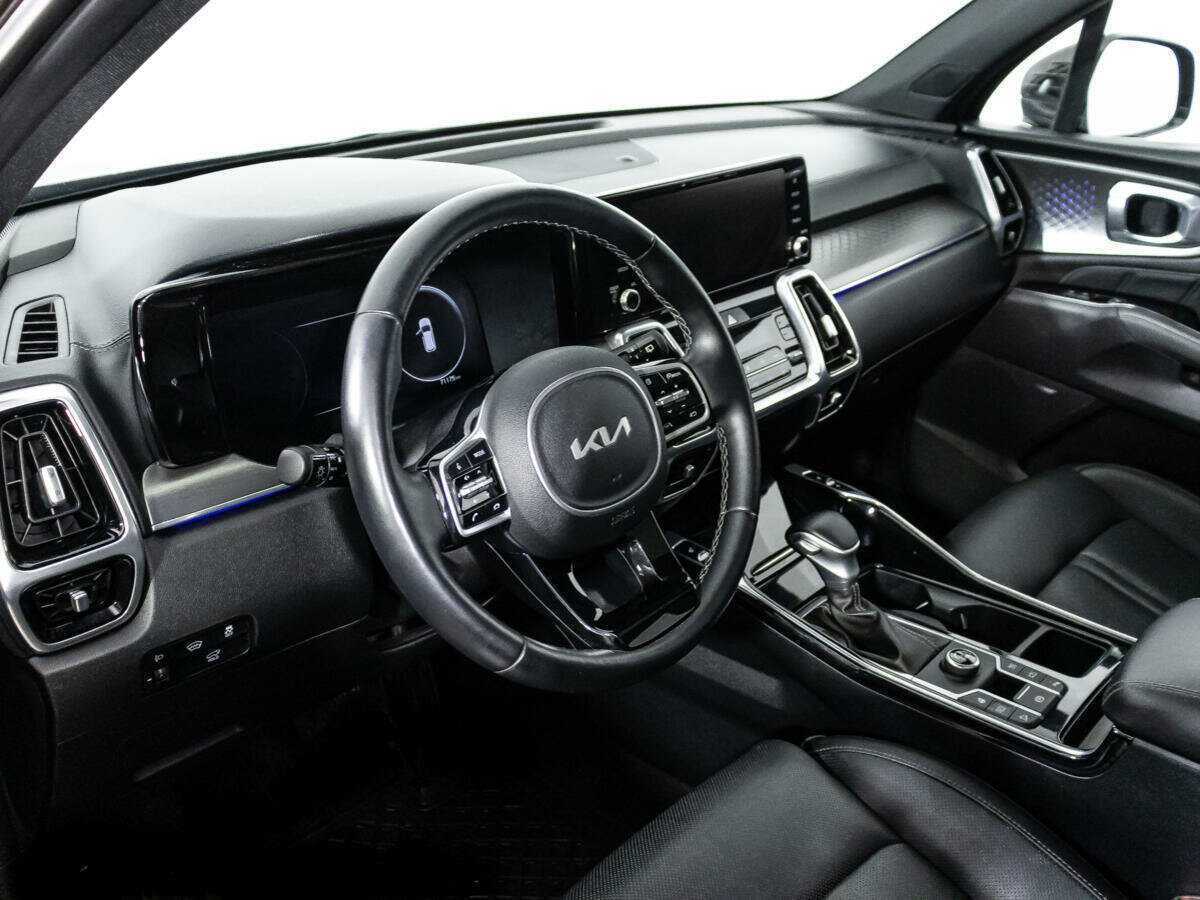 Купить Kia Sorento с пробегом. Фото: #11