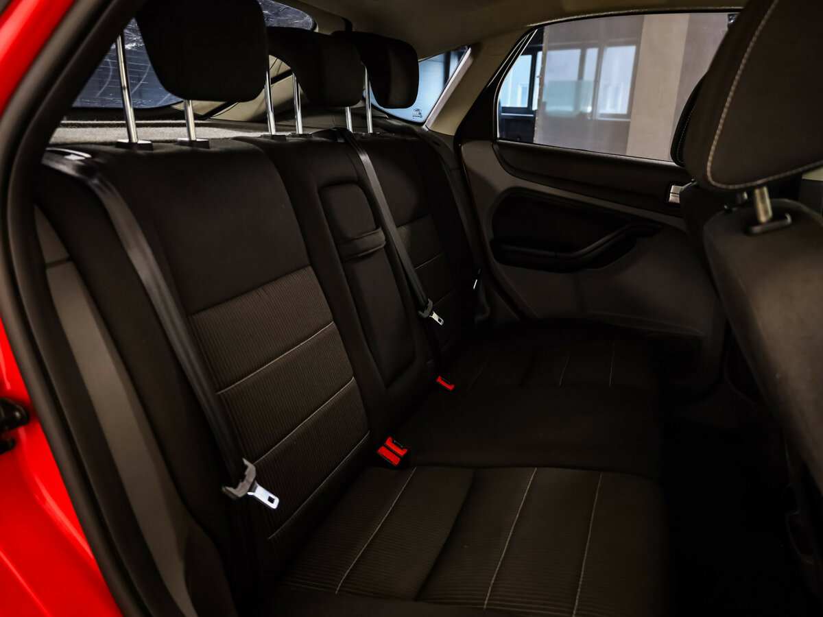 Купить Ford Focus с пробегом. Фото: #13
