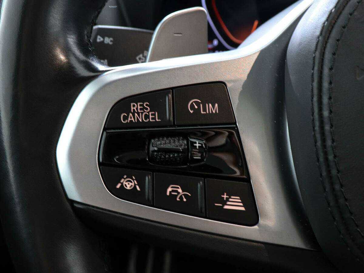 Купить BMW X4 с пробегом. Фото: #13