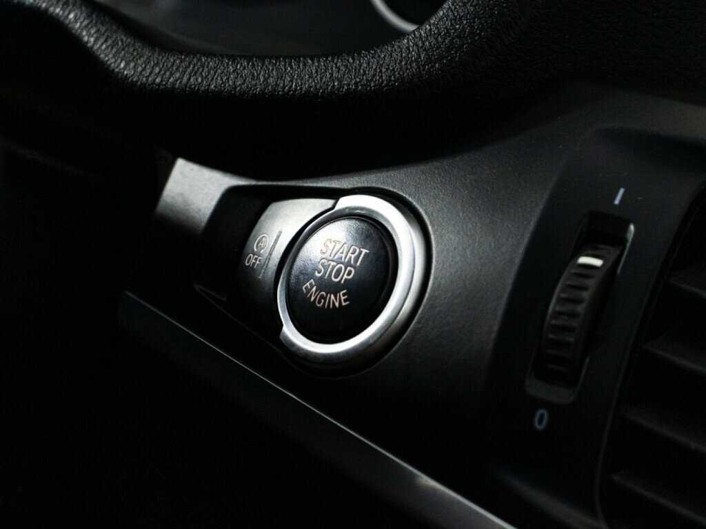 Купить BMW X3 с пробегом. Фото: #19