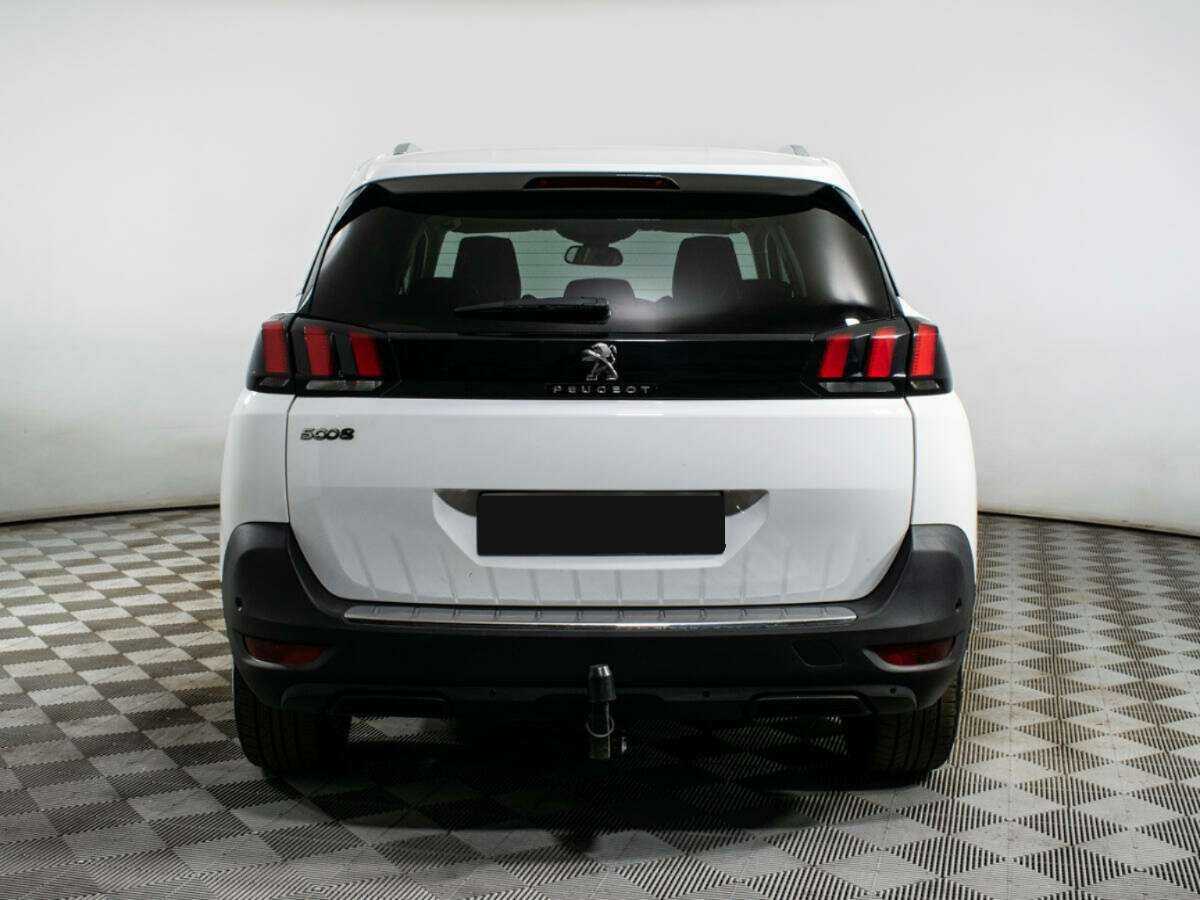 Купить Peugeot 5008 с пробегом. Фото: #4