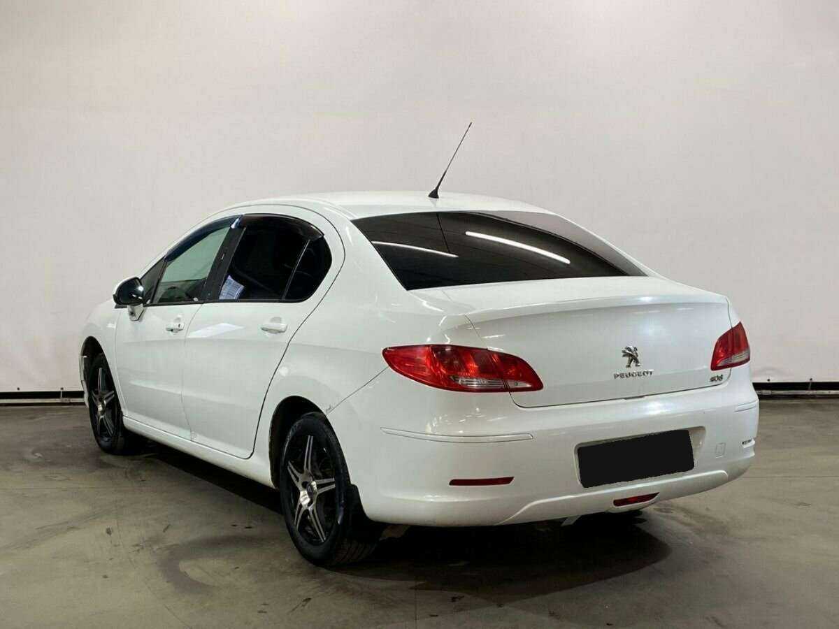 Купить Peugeot 408 с пробегом. Фото: #6