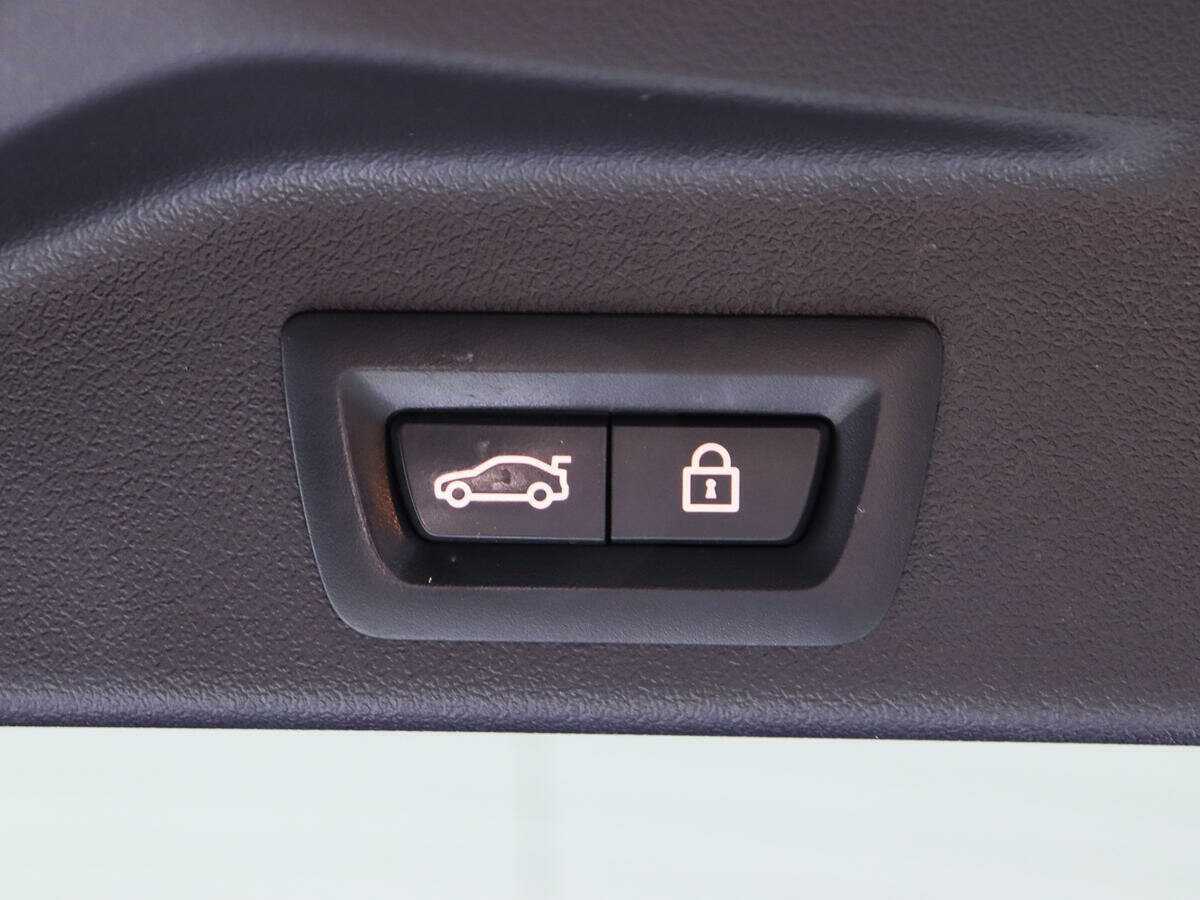 Купить BMW X5 с пробегом. Фото: #18