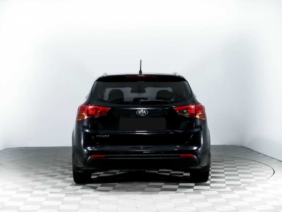 Купить Kia Ceed с пробегом. Фото: #5