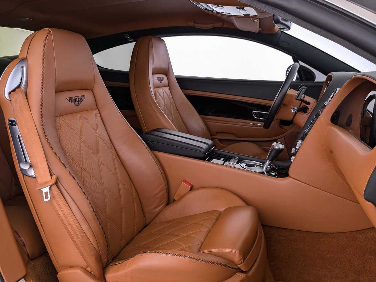 Купить Bentley Continental GT с пробегом. Фото: #22
