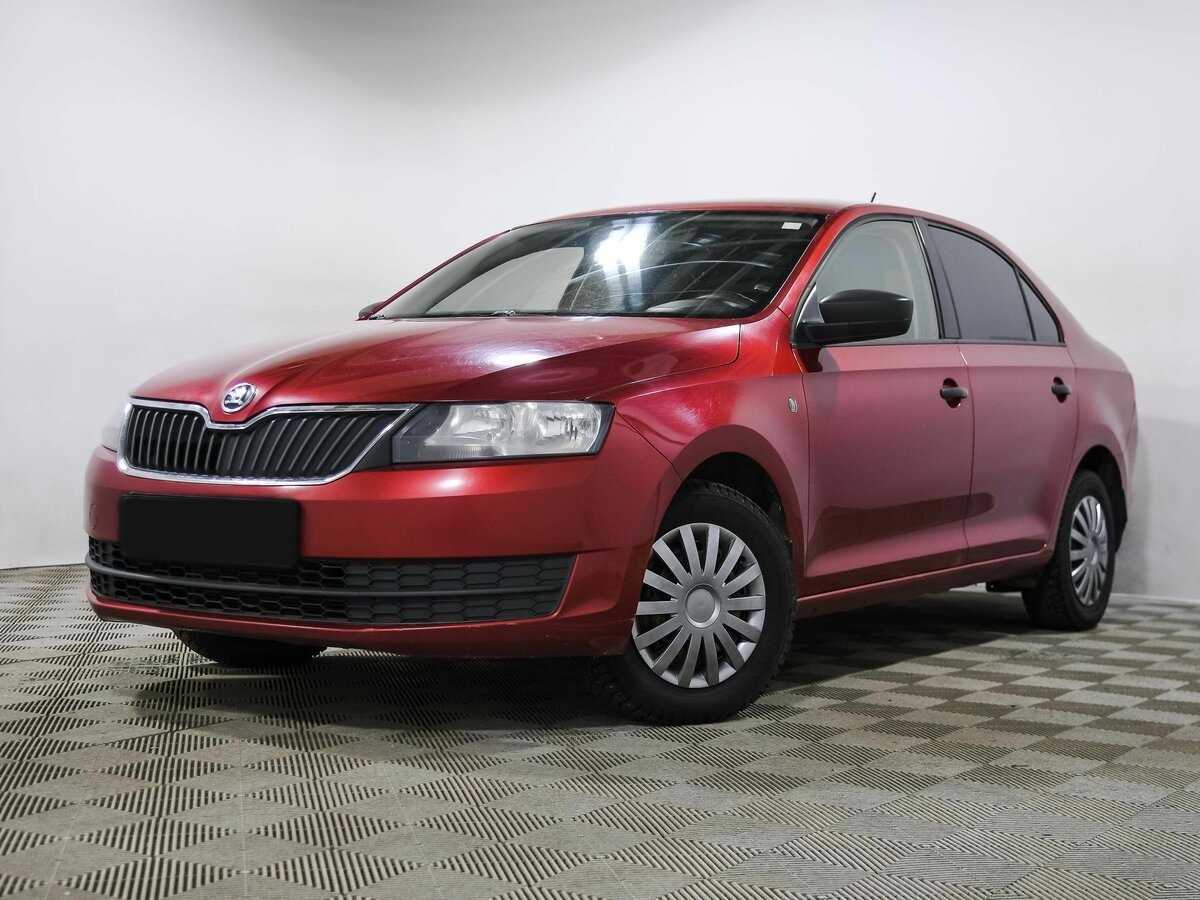 Купить Skoda Rapid с пробегом. Посмотреть фото