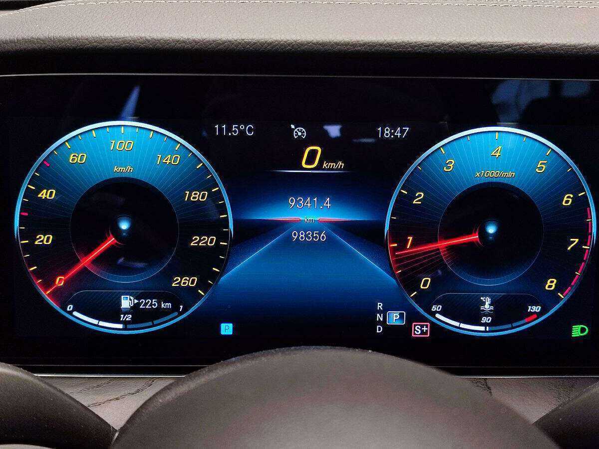 Купить Mercedes-Benz E-Класс с пробегом. Фото: #15
