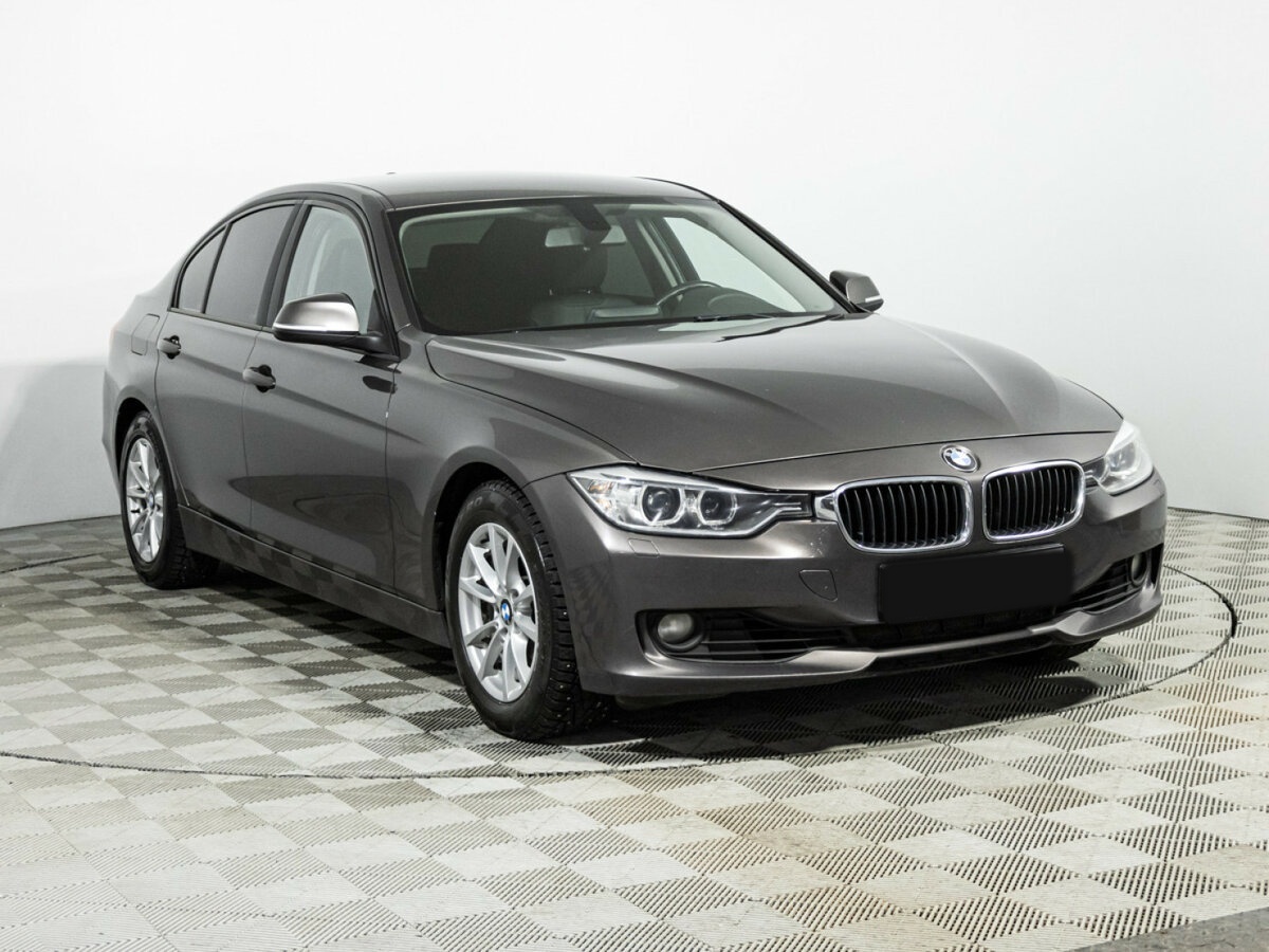 Купить BMW 3 серии с пробегом. Фото: #2