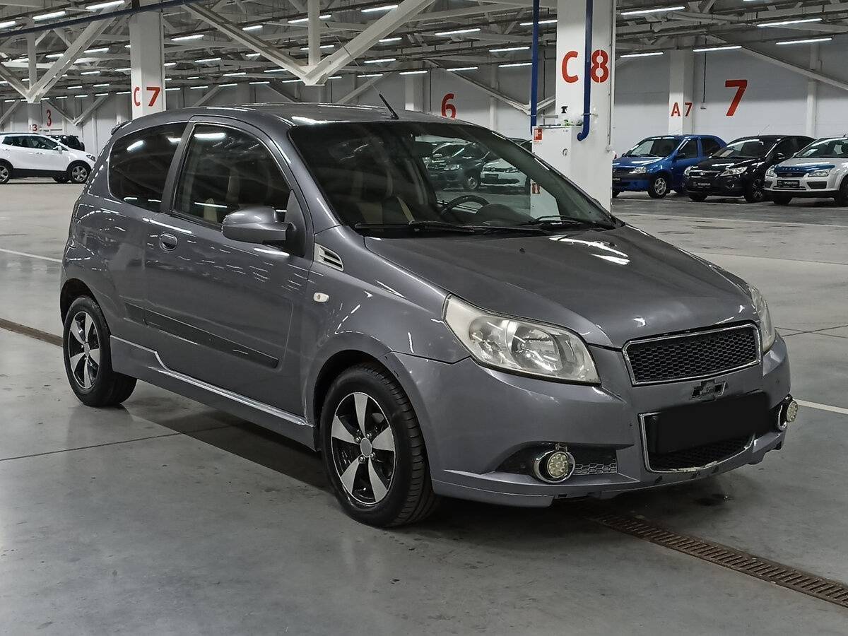 Купить Chevrolet Aveo с пробегом. Фото: #2