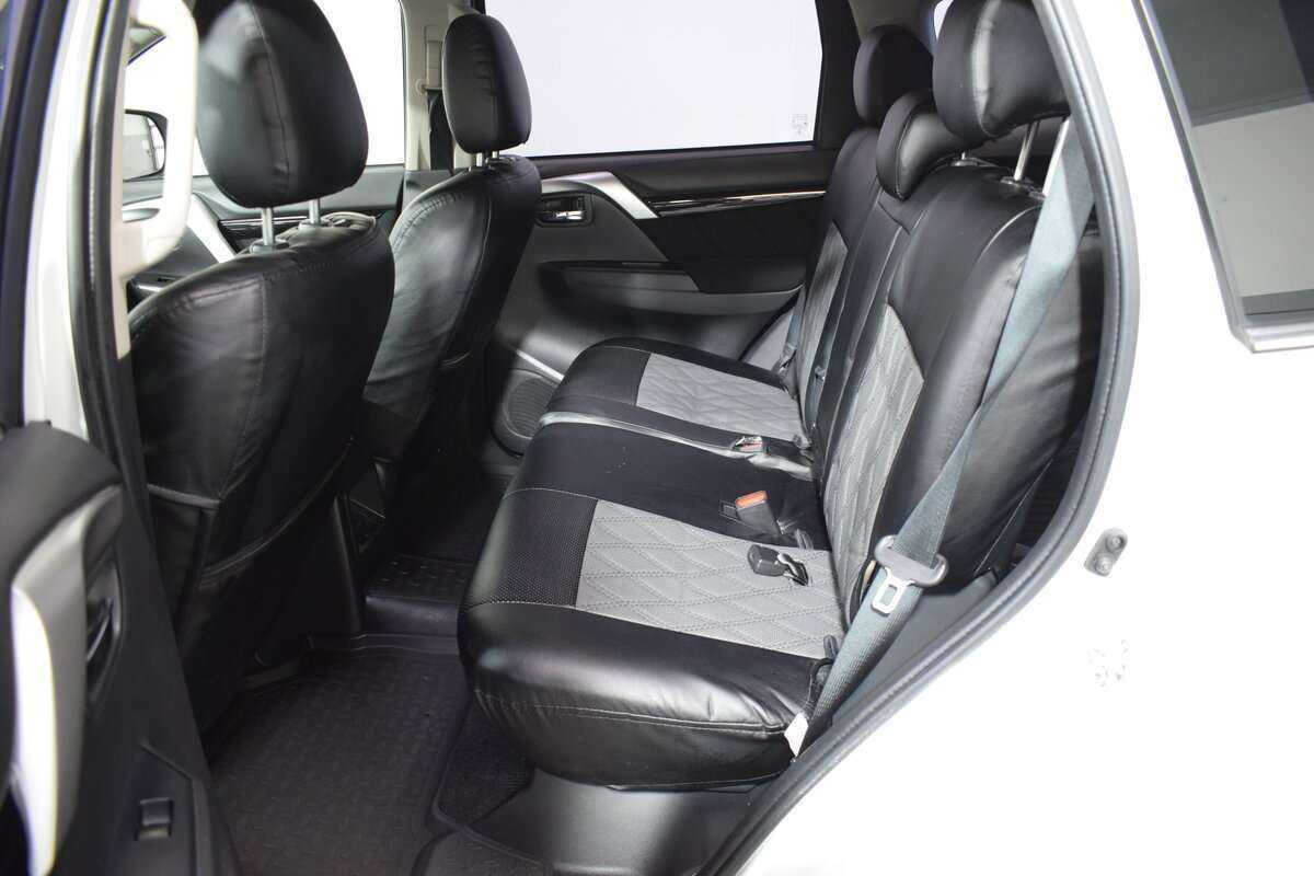 Купить Mitsubishi Pajero Sport с пробегом. Фото: #8