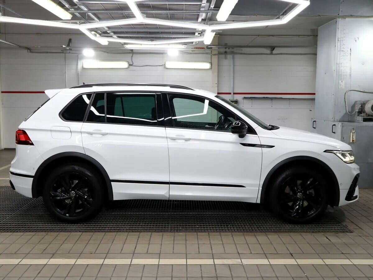 Купить Volkswagen Tiguan с пробегом. Фото: #10