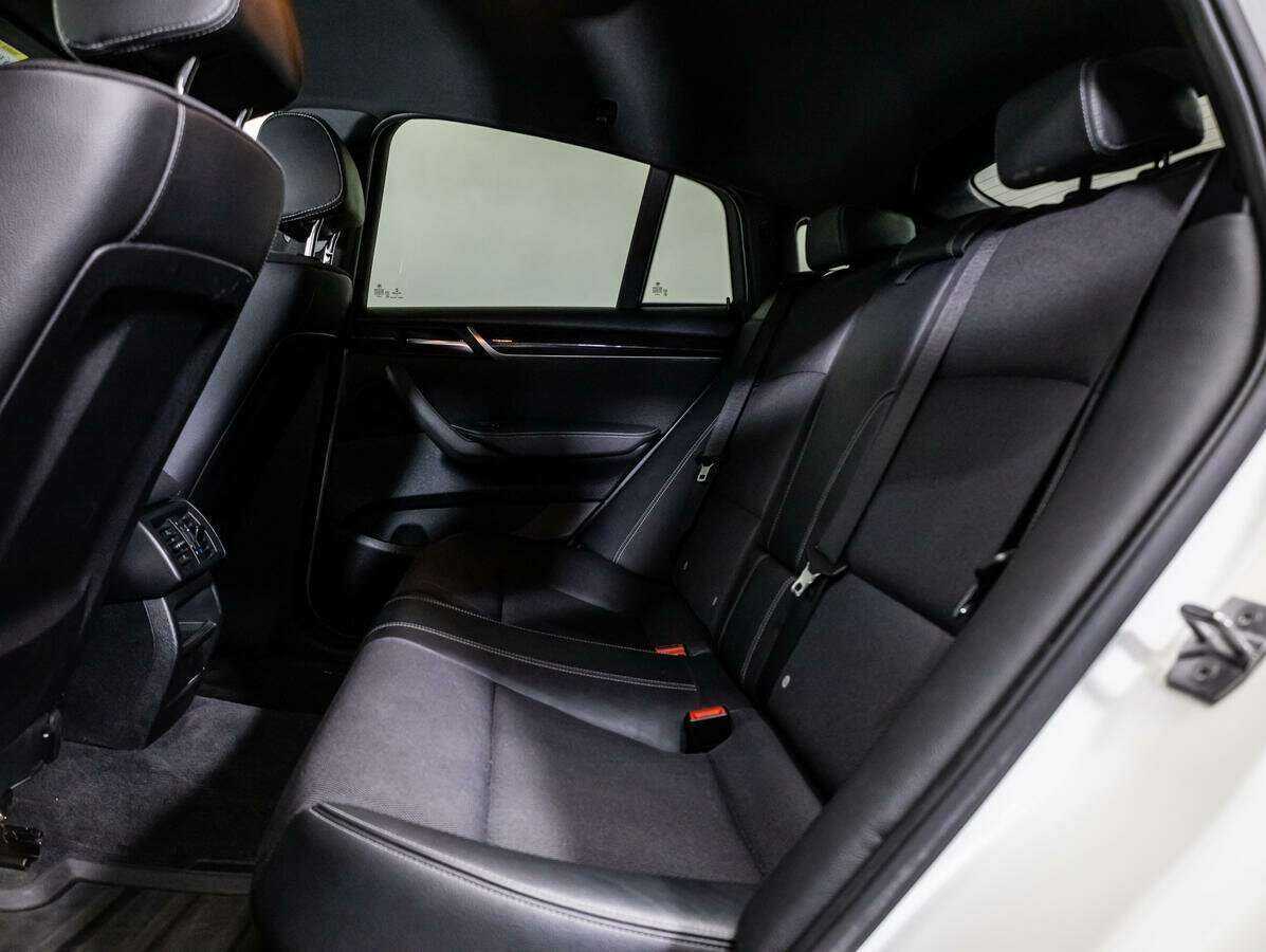 Купить BMW X4 с пробегом. Фото: #9