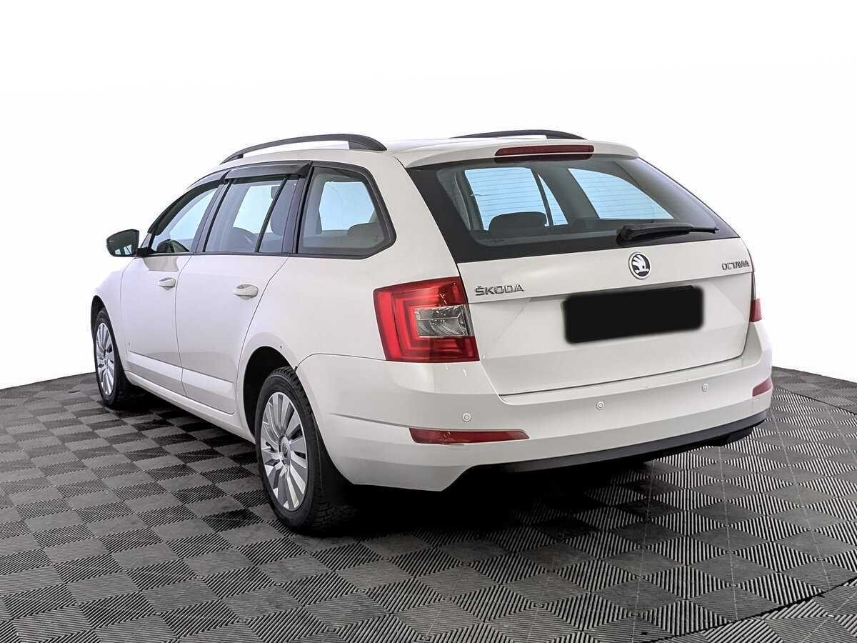 Купить Skoda Octavia с пробегом. Фото: #6