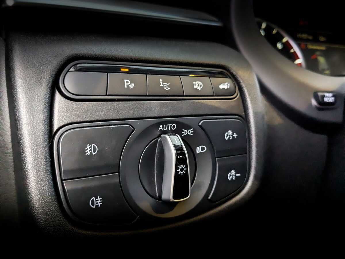 Купить Infiniti QX50 с пробегом. Фото: #22