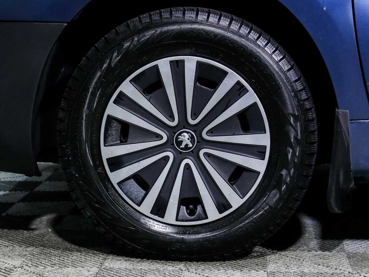 Купить Peugeot Partner с пробегом. Фото: #11