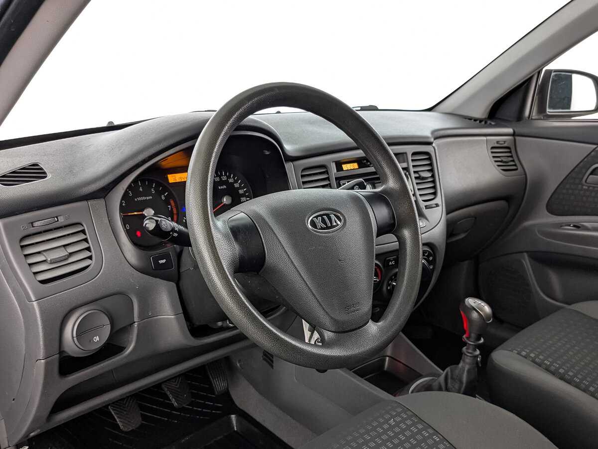 Купить Kia Rio с пробегом. Фото: #13