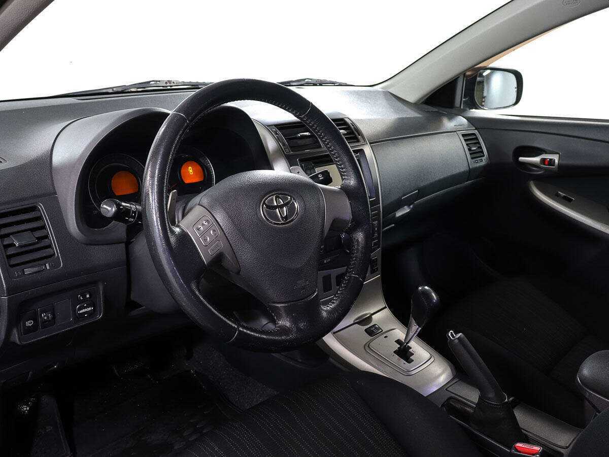 Купить Toyota Corolla с пробегом. Фото: #11