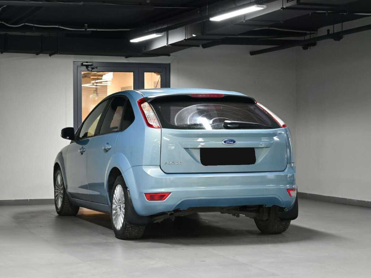 Купить Ford Focus с пробегом. Фото: #2