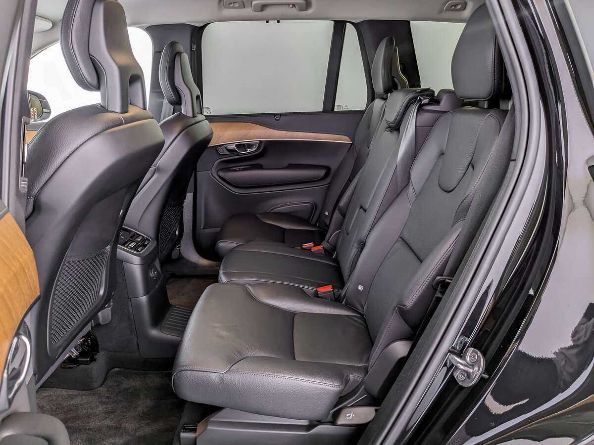 Купить Volvo XC90 с пробегом. Фото: #9