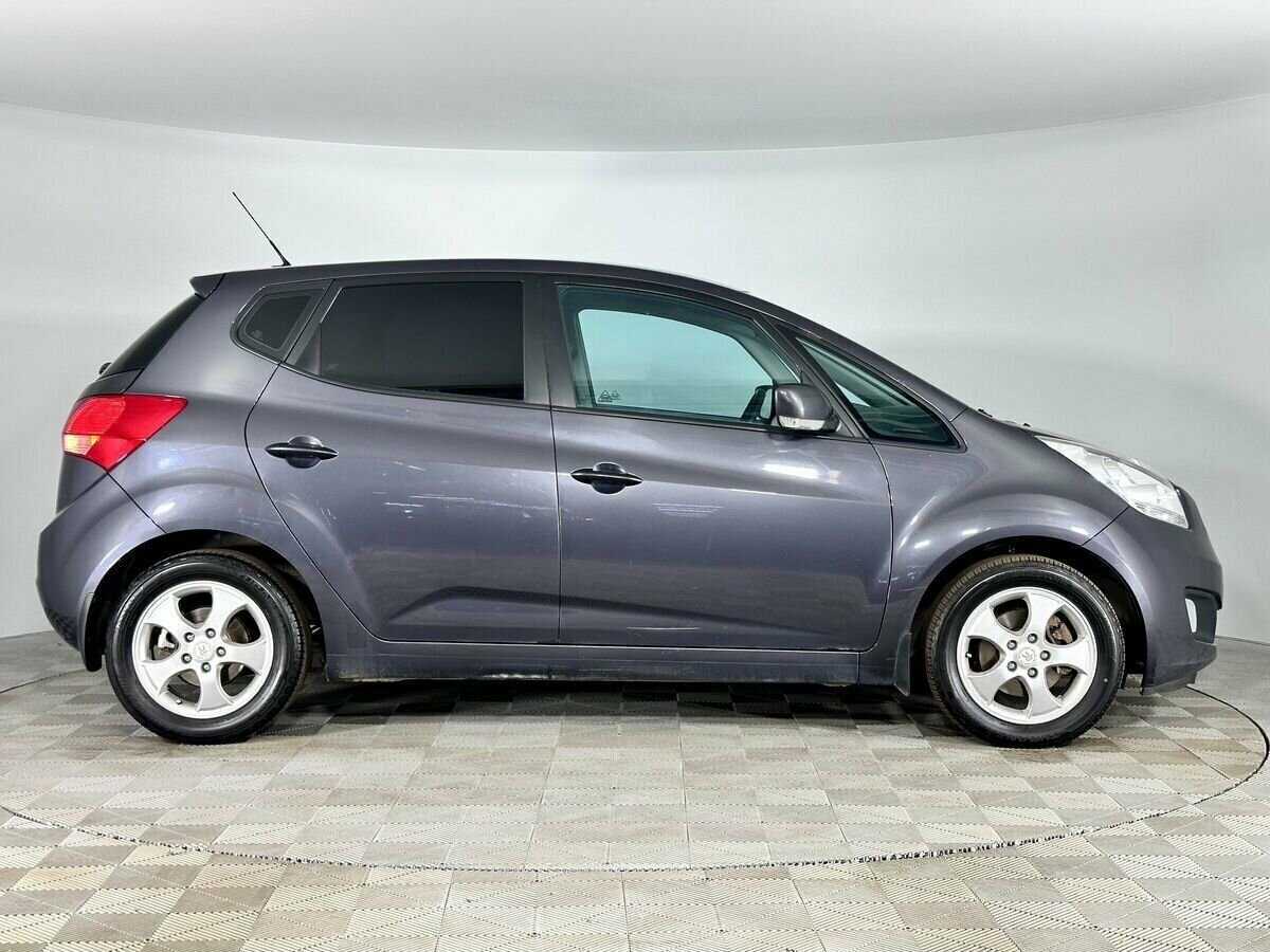Купить Kia Venga с пробегом. Фото: #4