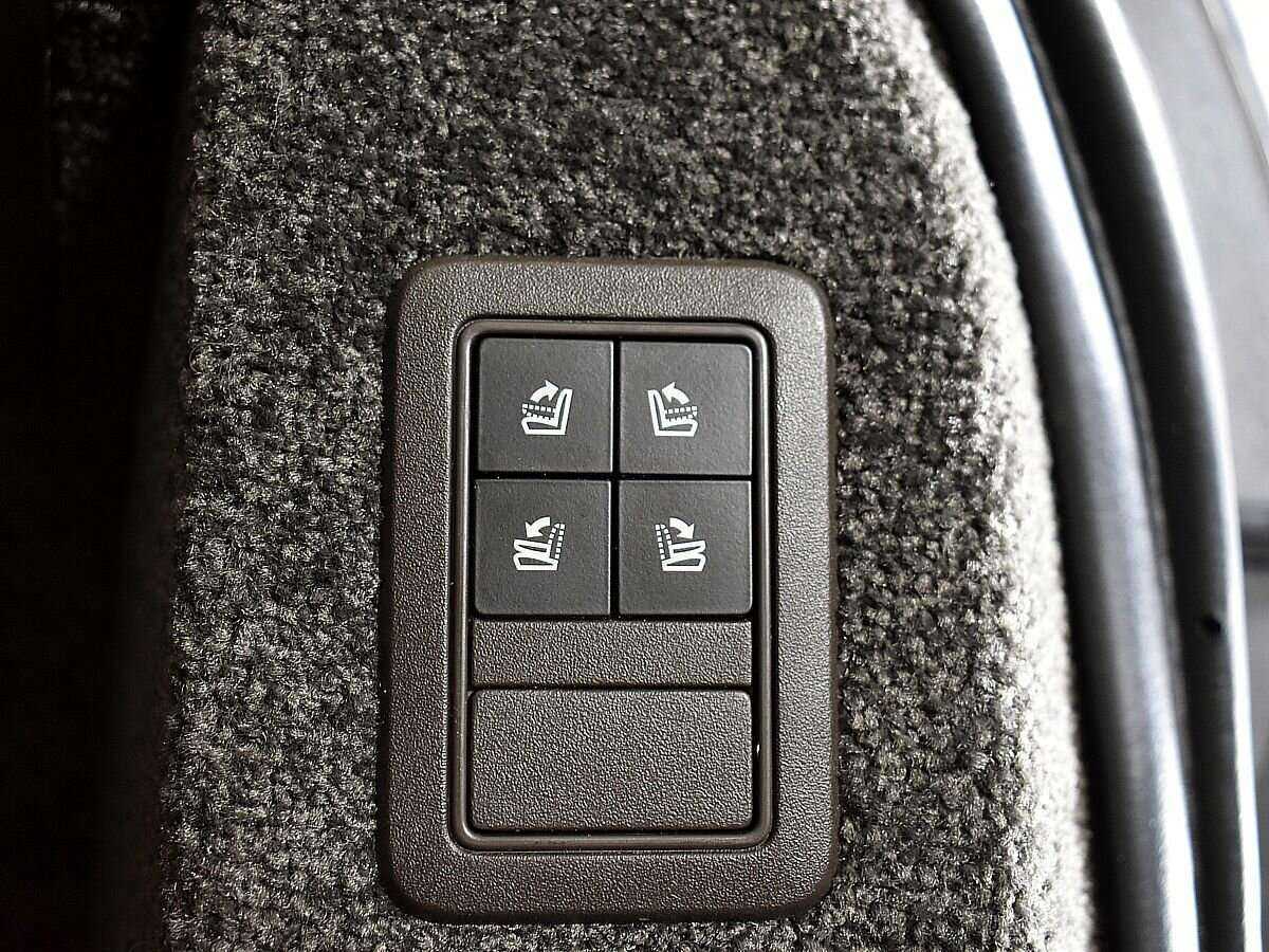Купить Land Rover Range Rover с пробегом. Фото: #22
