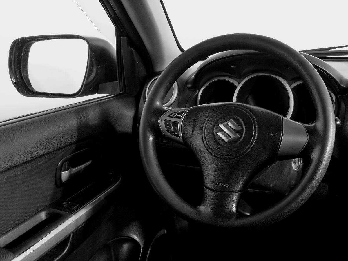 Купить Suzuki Grand Vitara с пробегом. Фото: #12