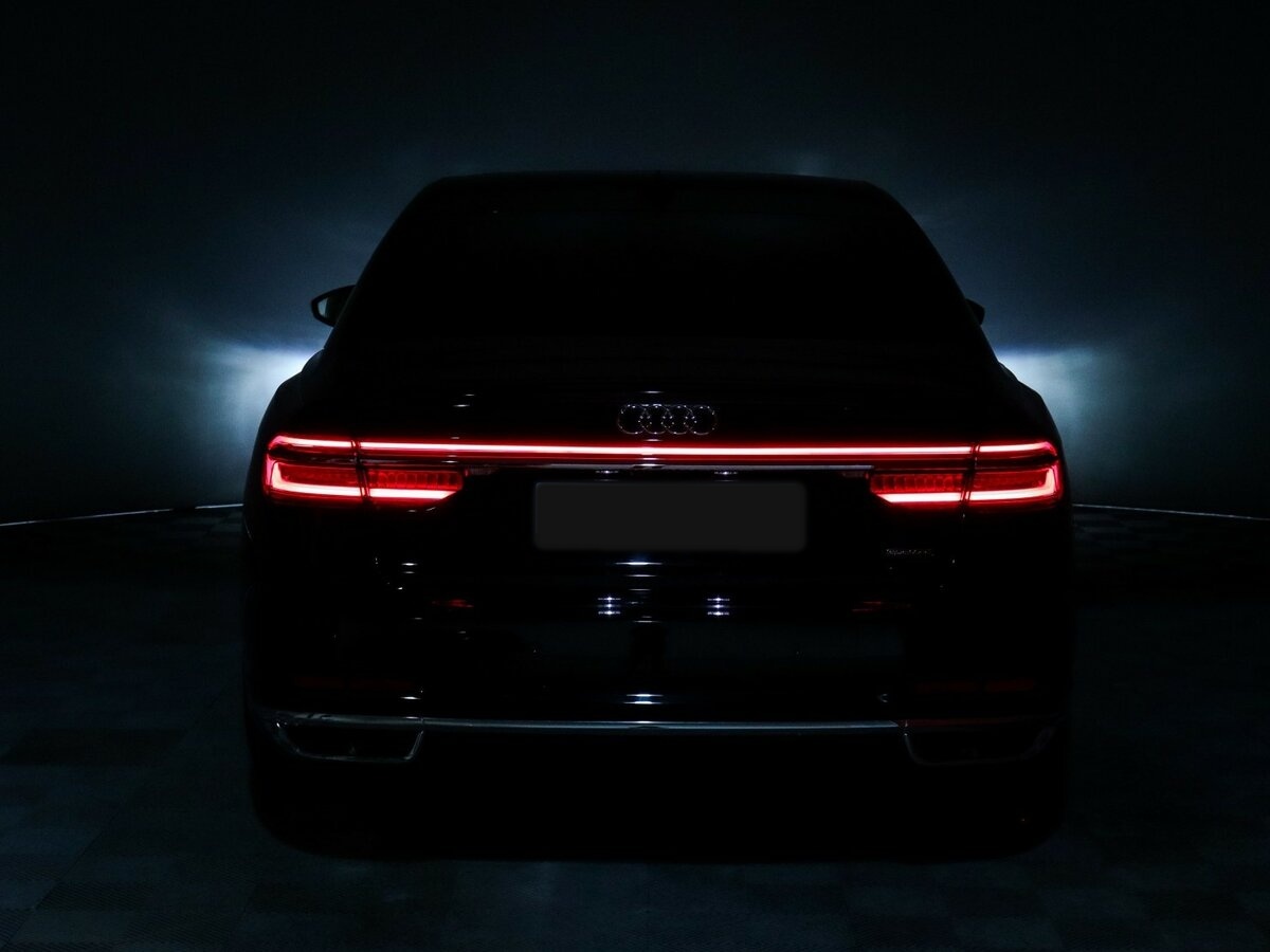 Купить Audi A8 с пробегом. Фото: #19