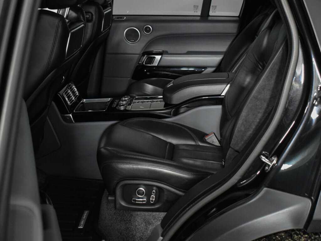 Купить Land Rover Range Rover с пробегом. Фото: #13