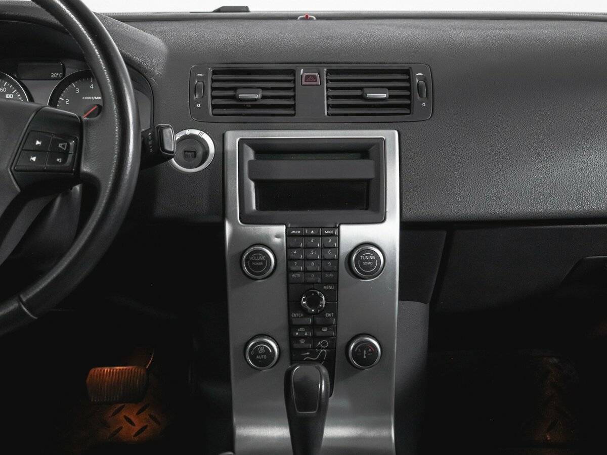 Купить Volvo S40 с пробегом. Фото: #12