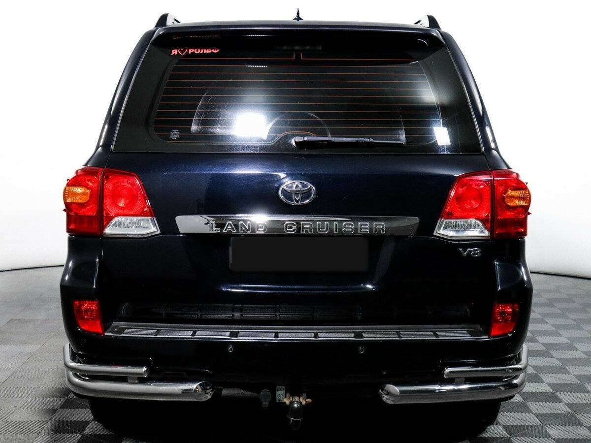 Купить Toyota Land Cruiser с пробегом. Фото: #5