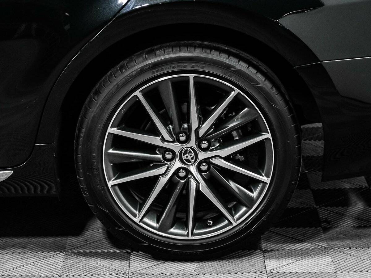 Купить Toyota Camry с пробегом. Фото: #14