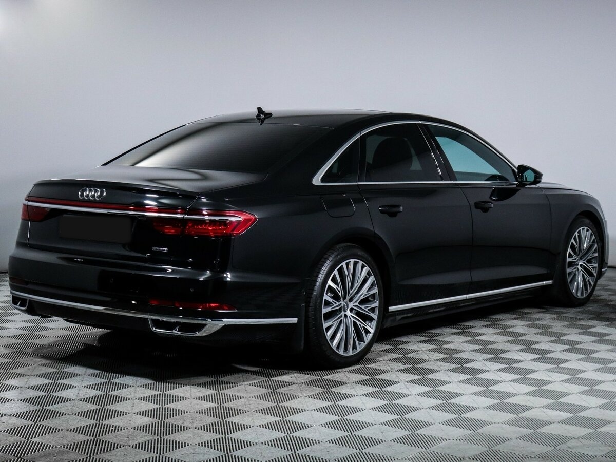 Купить Audi A8 с пробегом. Фото: #4