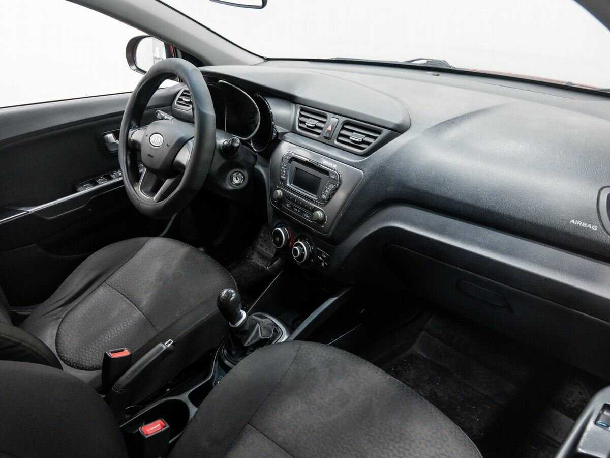 Купить Kia Rio с пробегом. Фото: #7