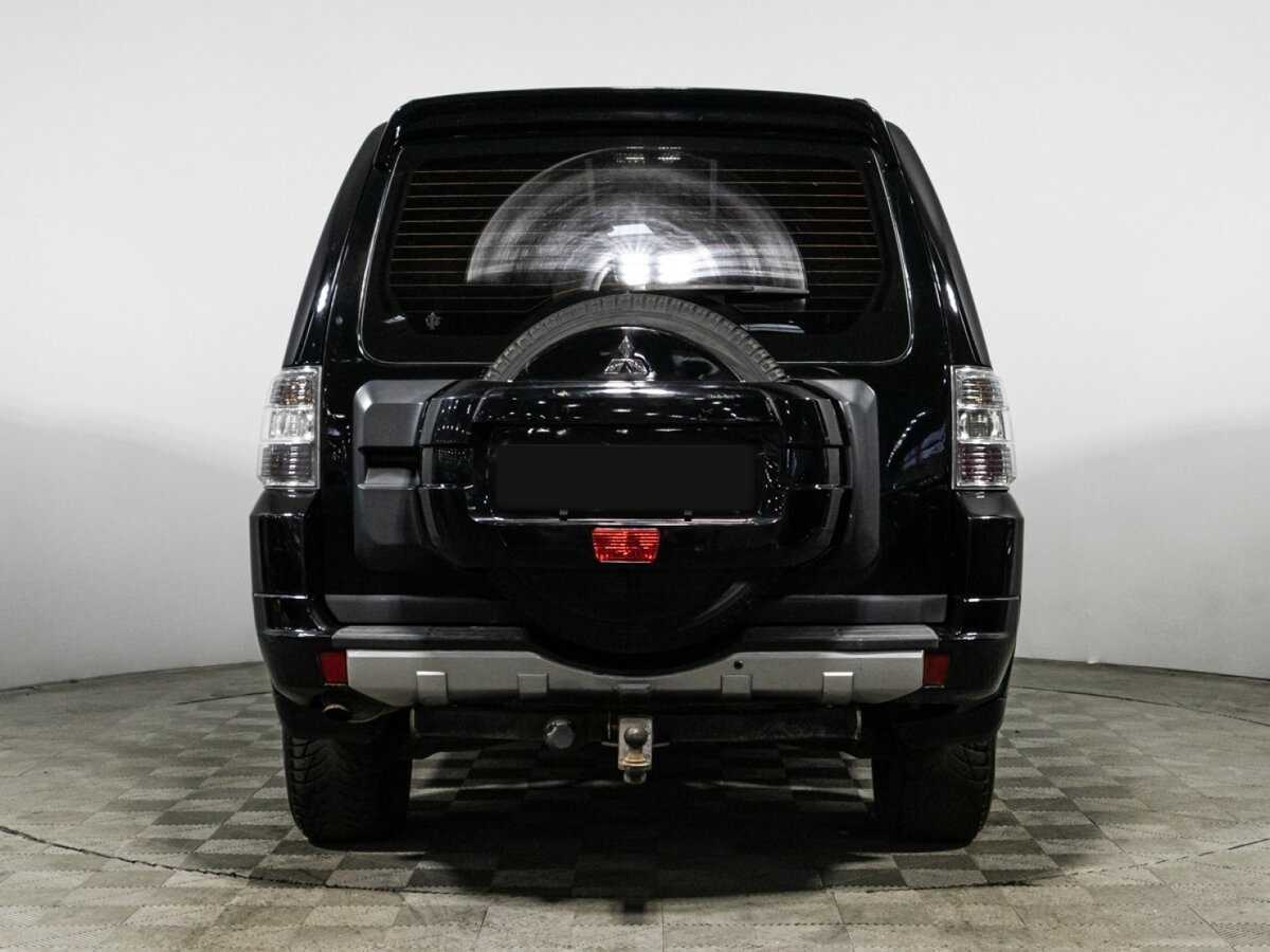 Купить Mitsubishi Pajero с пробегом. Фото: #5