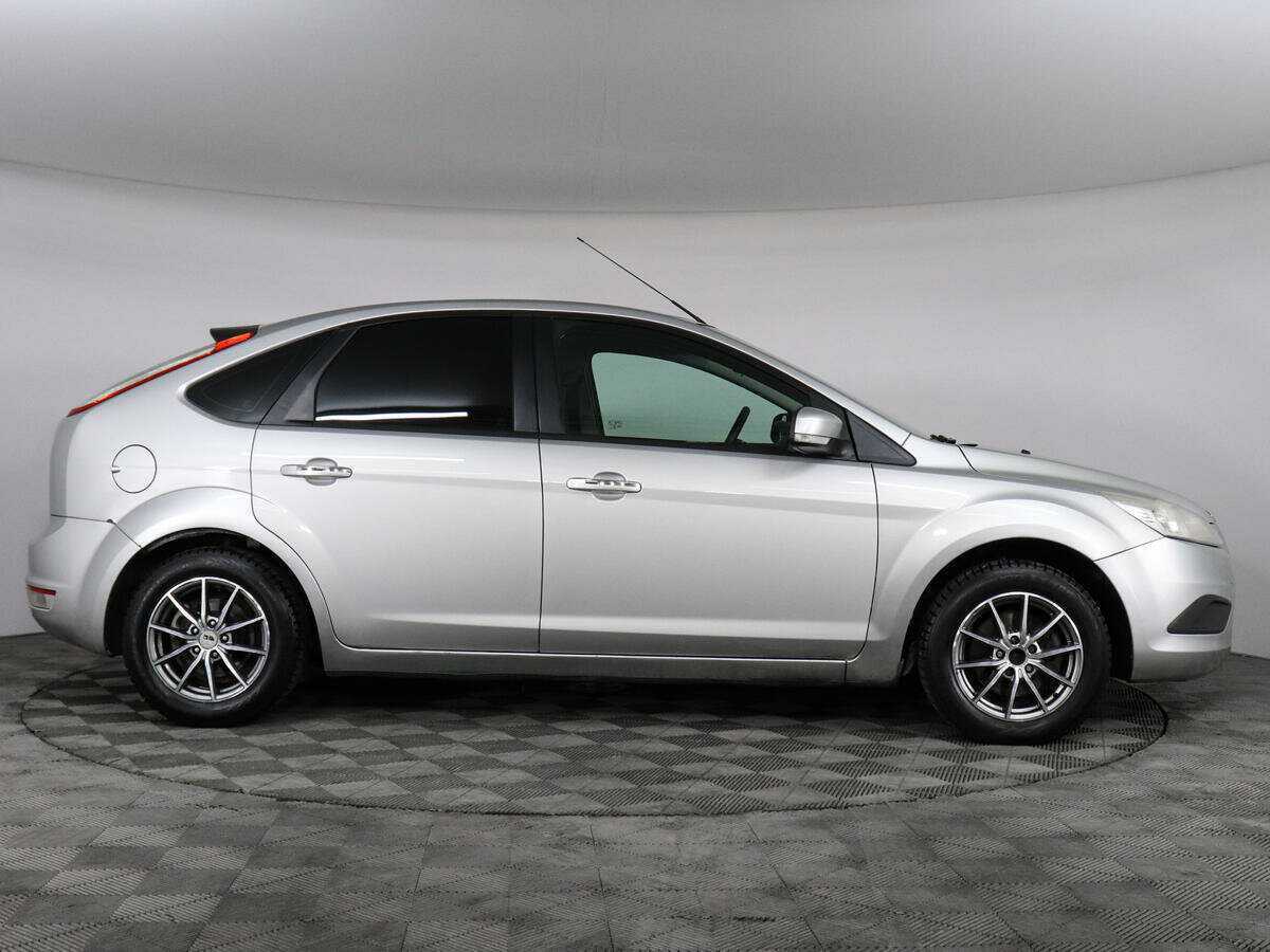 Купить Ford Focus с пробегом. Фото: #3