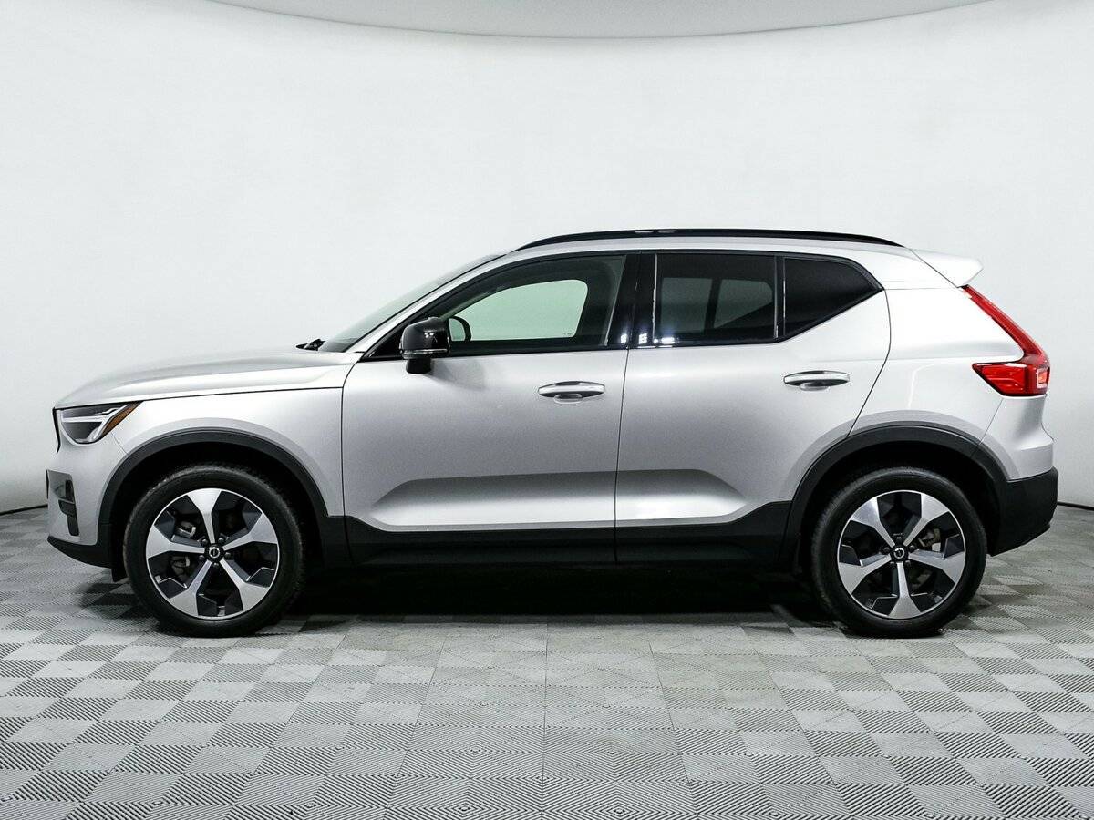 Купить Volvo XC40 с пробегом. Фото: #7
