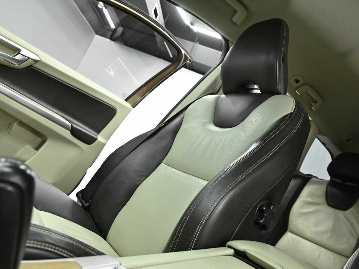 Купить Volvo XC60 с пробегом. Фото: #6