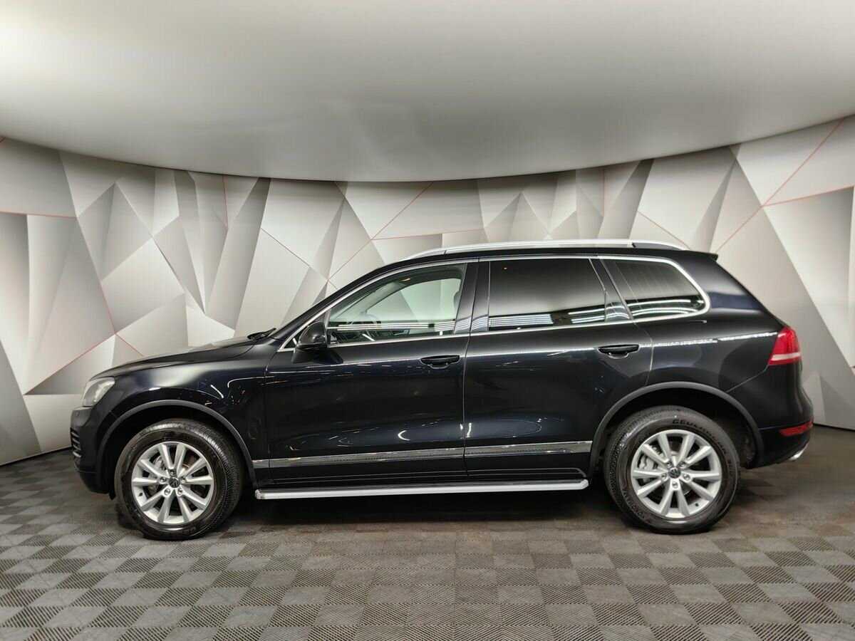 Купить Volkswagen Touareg с пробегом. Фото: #4
