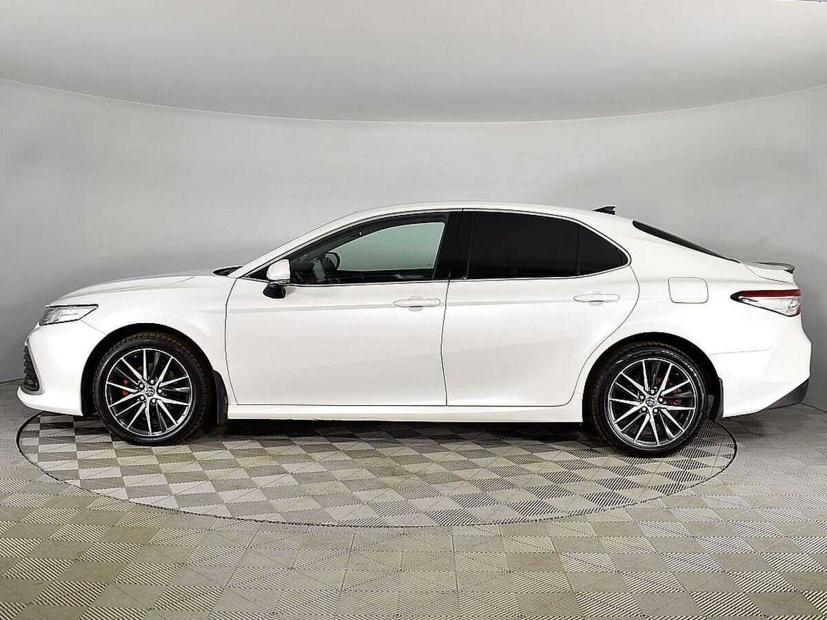 Купить Toyota Camry с пробегом. Фото: #4