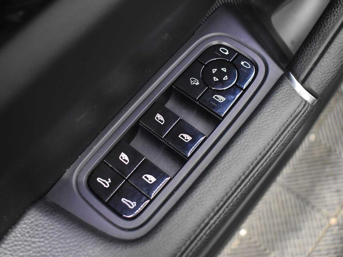 Купить Porsche Cayenne с пробегом. Фото: #9