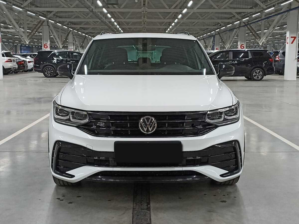 Купить Volkswagen Tiguan с пробегом. Фото: #1