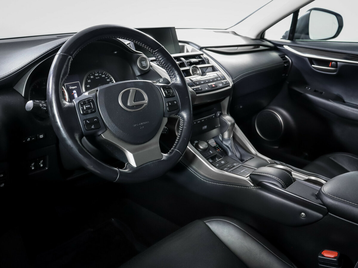 Купить Lexus NX с пробегом. Фото: #10