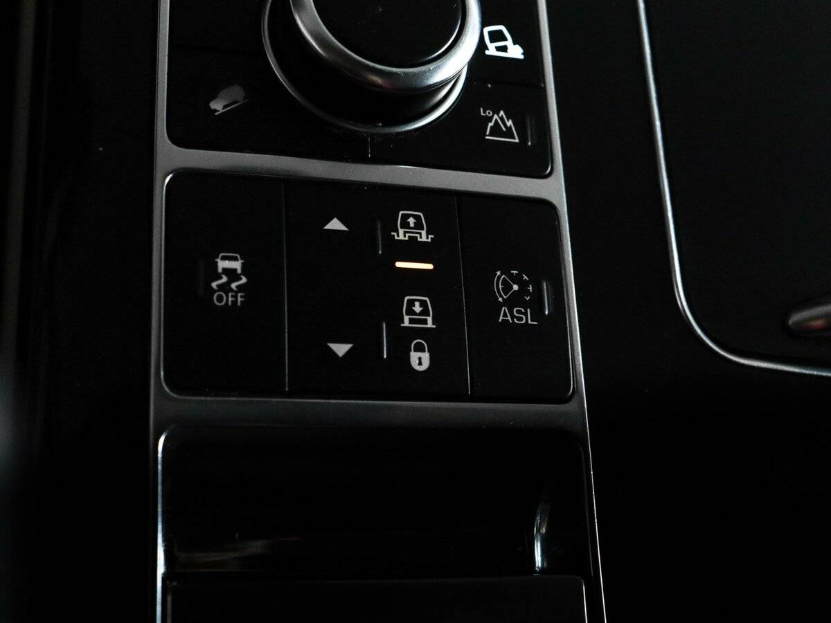 Купить Land Rover Range Rover с пробегом. Фото: #25